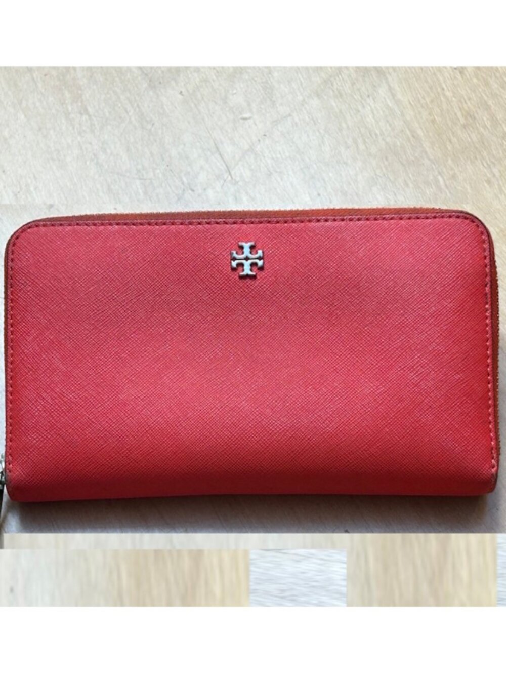 Tory Burch, Red, full zip rectangular wallet